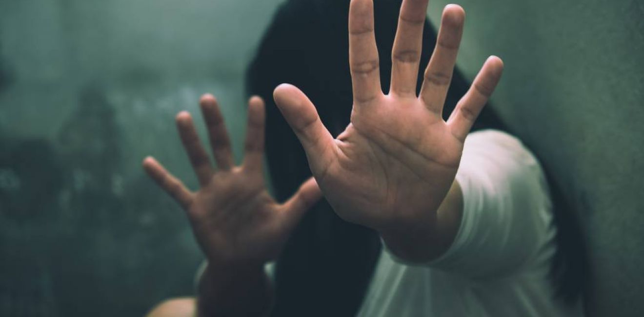 A Mulher no Contexto das Drogas: Representações Sociais de adictas em Tratamento