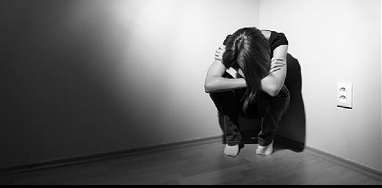 Tristeza Profunda: Entendendo Causas, Sintomas e Caminhos para o Cuidado