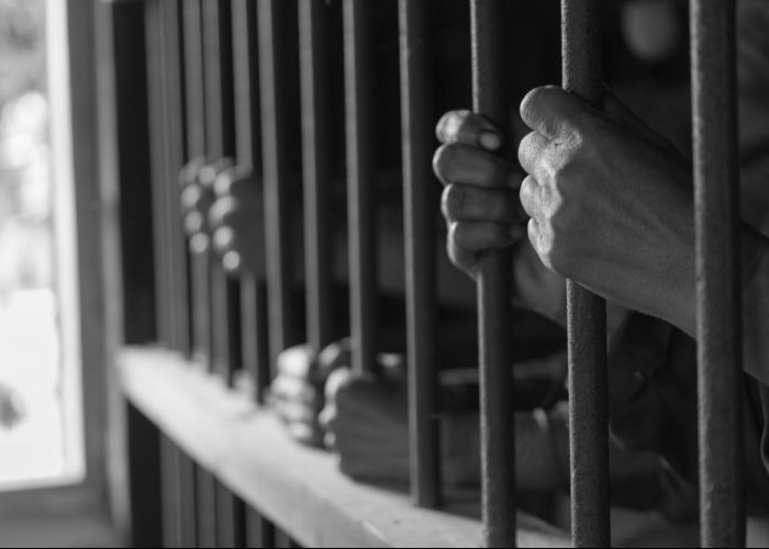  Drogas, violência e aspectos emocionais em apenados