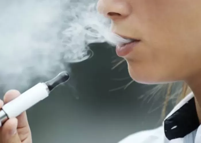 Risco de Iniciação ao Tabagismo Com o Uso de Cigarros Eletrônicos