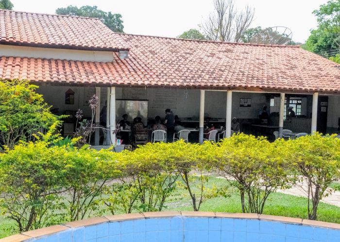 Comunidades terapêuticas como forma de tratamento para a dependência de substâncias psicoativas